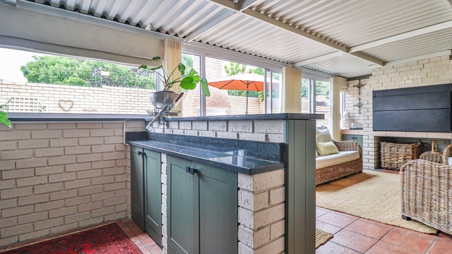 3 Bedroom Property for Sale in Walmer Eastern Cape